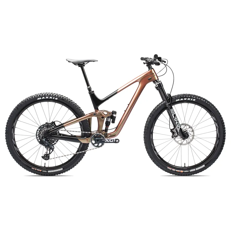Giant Trance X Advanced Pro 29 SE Trail Bike in Messier Gold/ Black