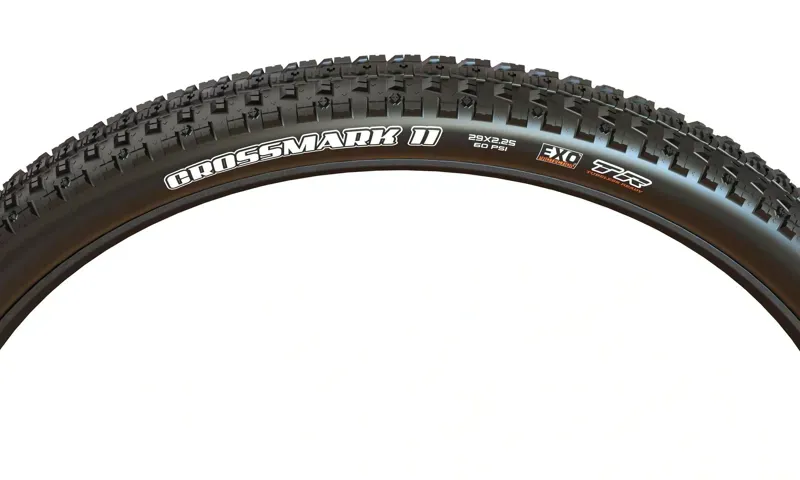 Maxxis Crossmark II 29x2.25 Clincher Wire Tire in Black-2