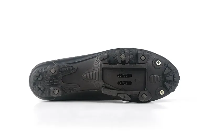 MX190 Wide Black/Black 43.5-4