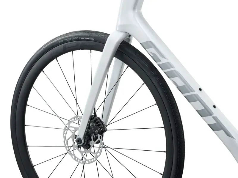 Giant Defy Advanced 2 Road Bike in White-3