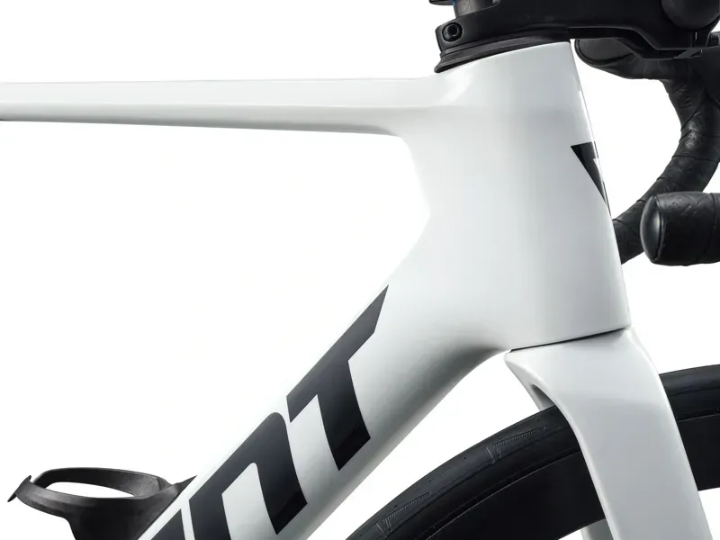 Giant Propel Advanced 2 Aero Race Bike in White-4