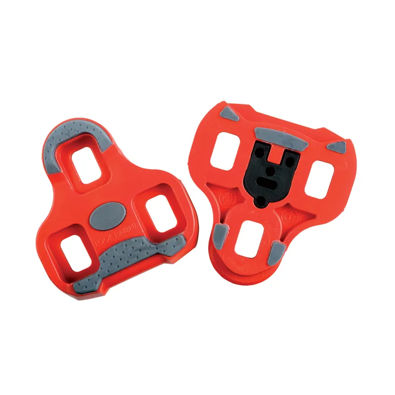 Floating cleats clearance