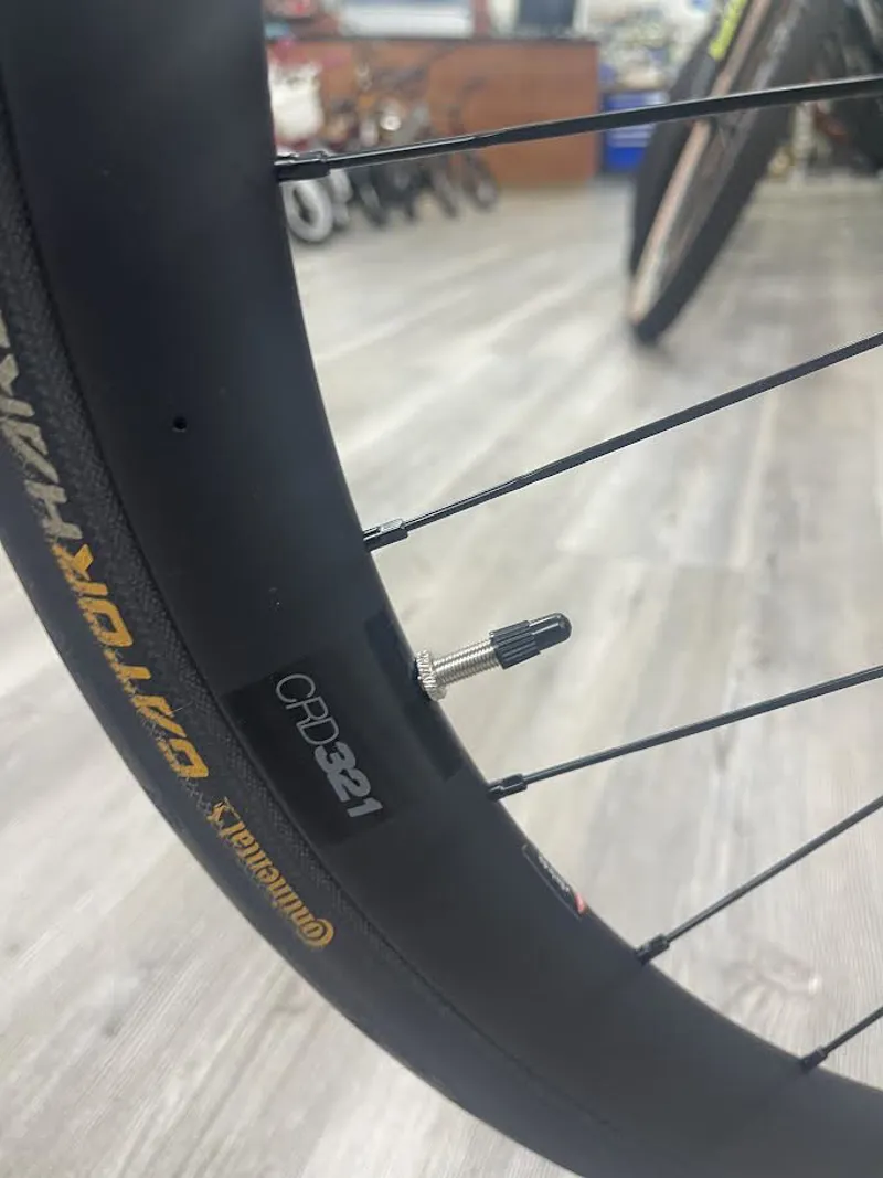 2021 Canyon Endurance CF - Medium-6