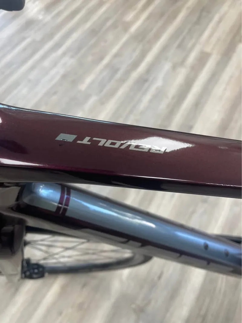 Giant Revolt Advanced 1 - L-9