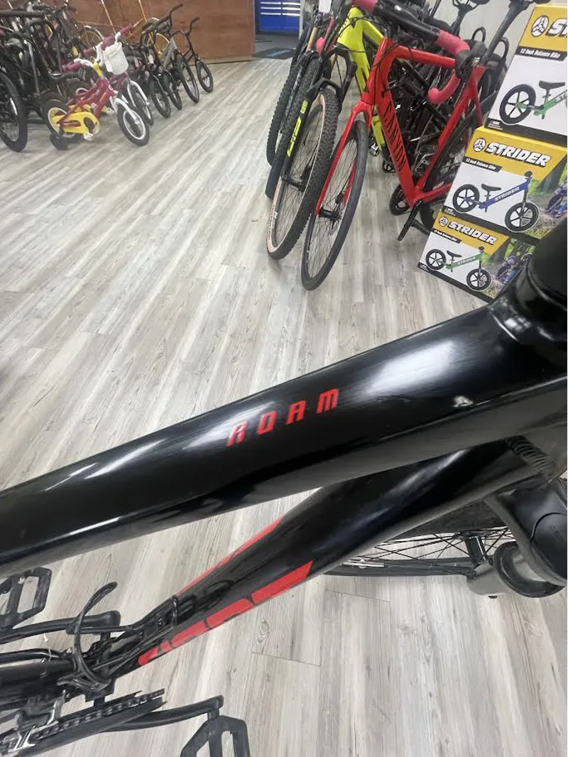 Giant Roam 4 - XL - Black/Red-2