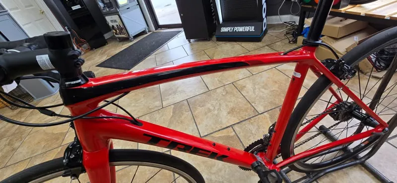 TREK Emonda ALR 4 - 54/ MD Red-2