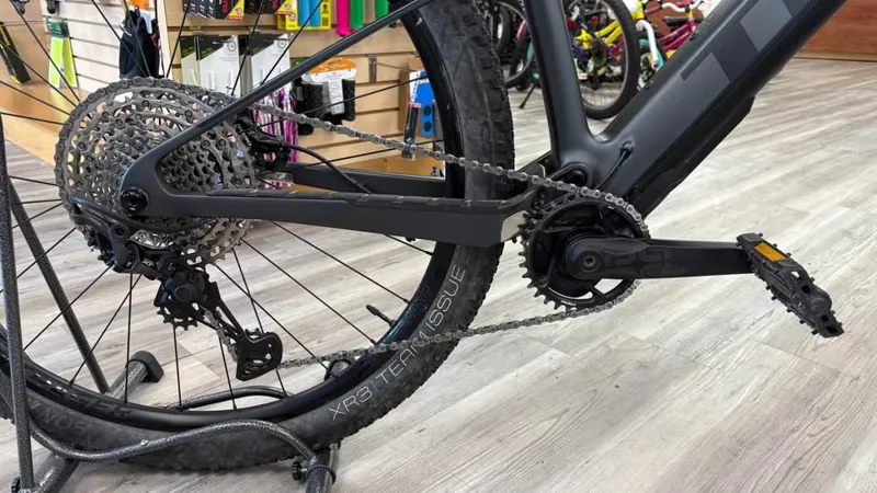 Trek E - Caliber 9.6 Gen 2 E MTB full suspension - MEDIUM-3