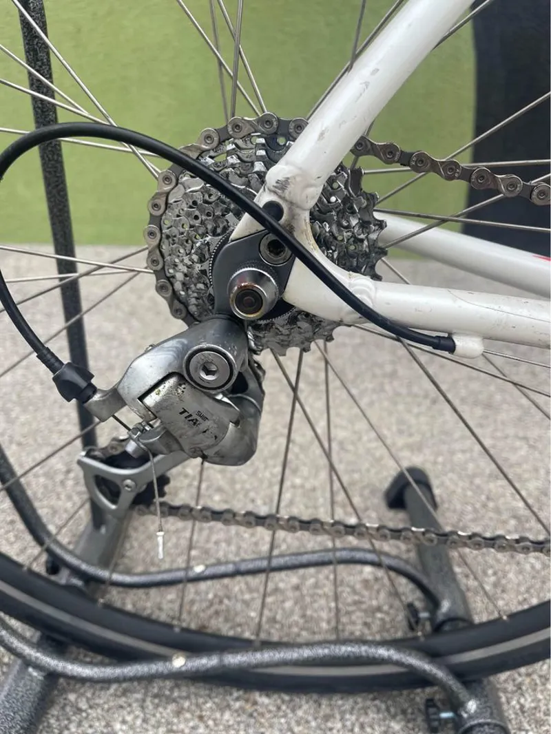 Specialized Allez - White Road Bike - 54cm-2