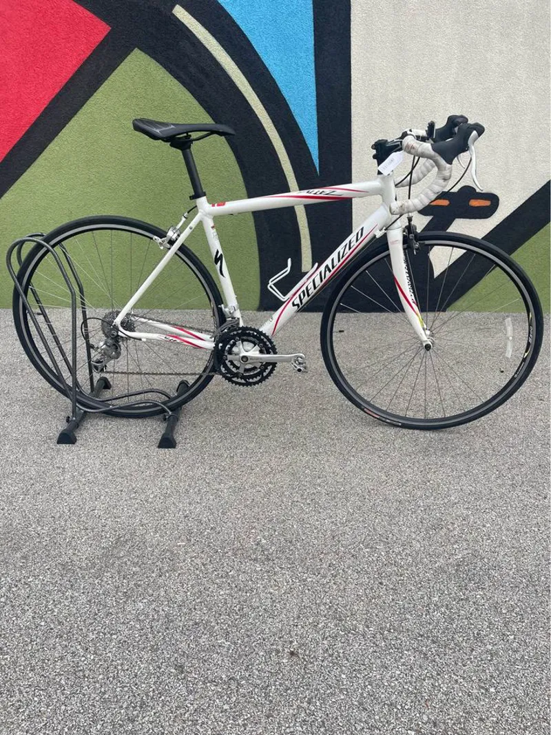 Specialized Allez - White Road Bike - 54cm
