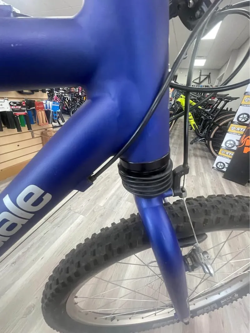 Cannondale F600 Mountain Bike - Large-4