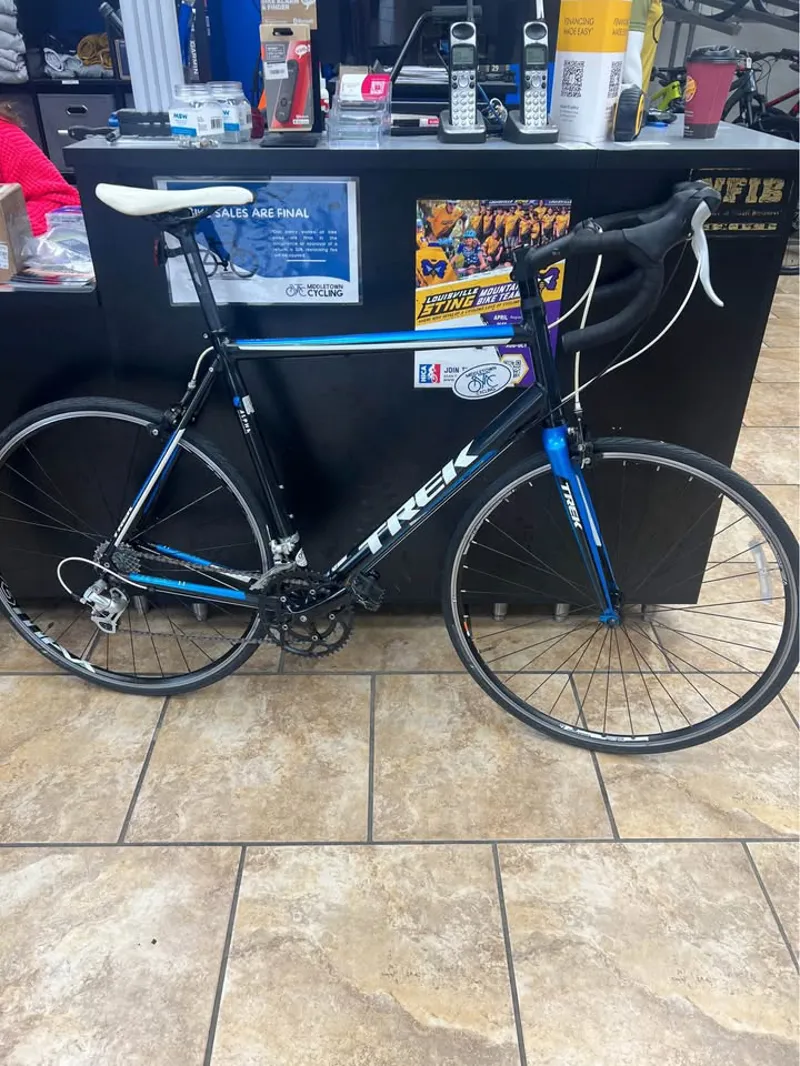 Trek Road Bike 1.1 - 60cm - PreOwned