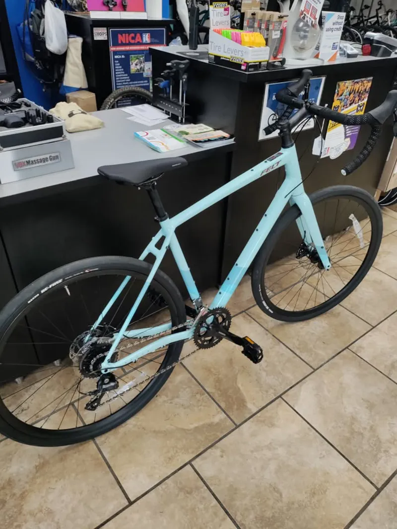 FELT broam 56サイズ ※フレームセット※ 引き取り限定 FELT broam 56サイズ ※フレームセット※ 引き取り限定 FELT broam 56