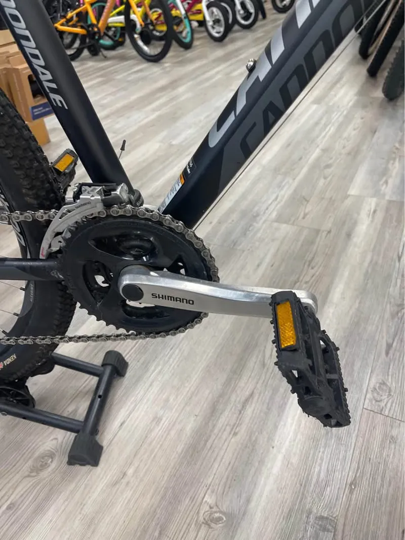 Cannondale SIX Hardtail Mountain bike - MEDIUM-5