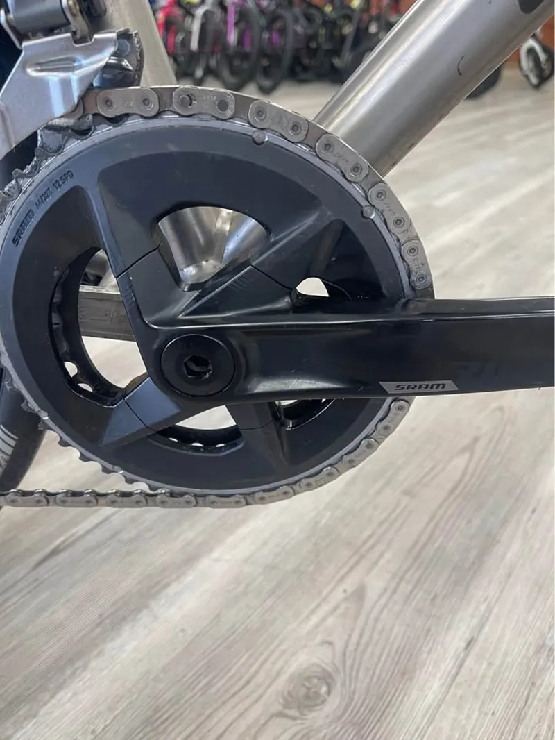 2023 Lynskey R300 Titanium Road bike - LARGE-5