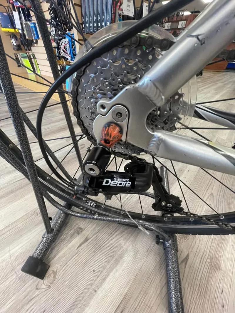 Trek 7300FX Hybrid bike - 20inch - LARGE-6