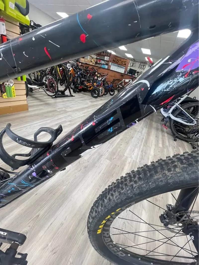 2017 Trek Top Fuel Carbon Mountain Bike - Large-1