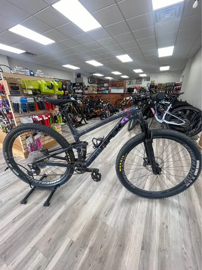 2017 Trek Top Fuel Carbon Mountain Bike - Large