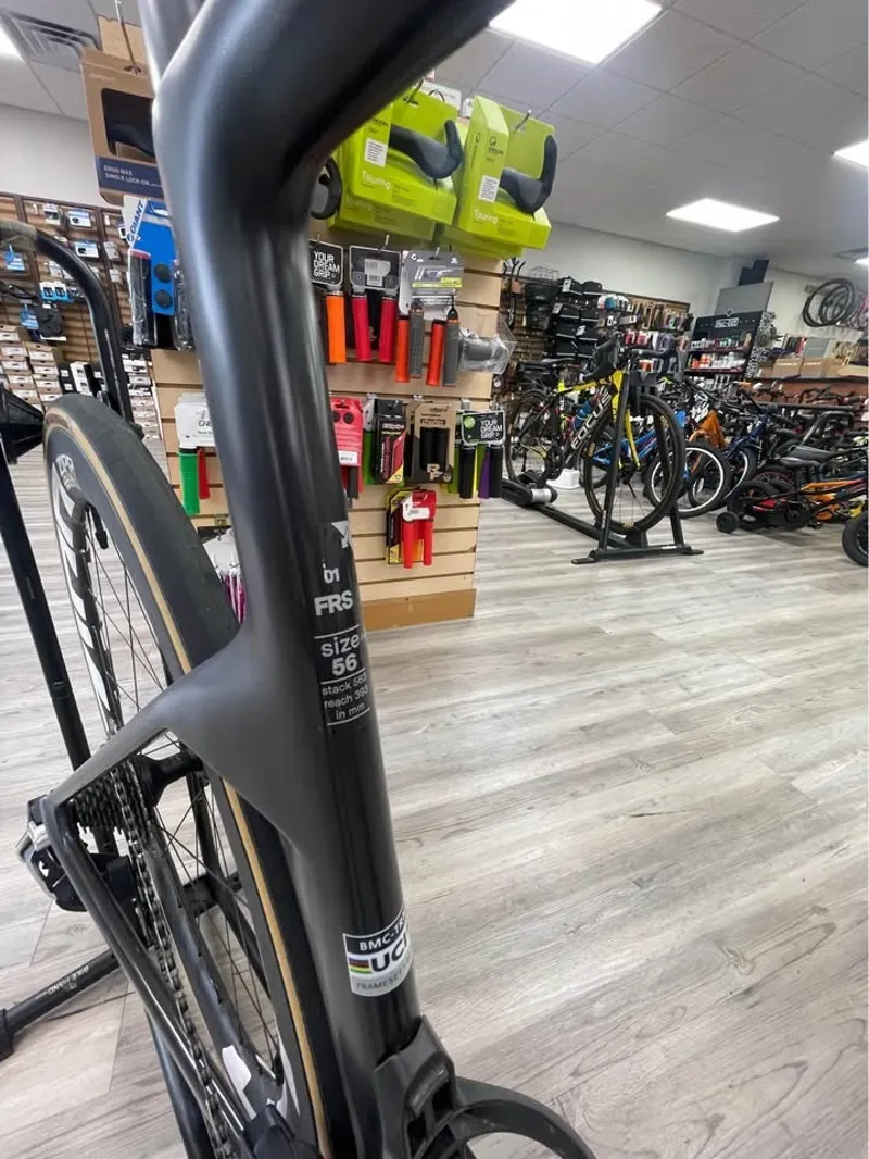 Pre-Owned BMC Teammachine 01 One 56cm-1