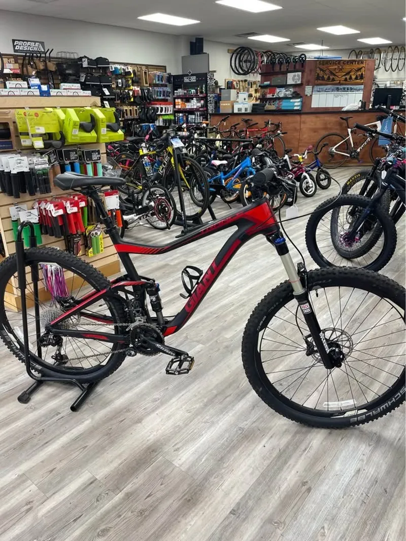 Giant Trance Adv Large 27.5 