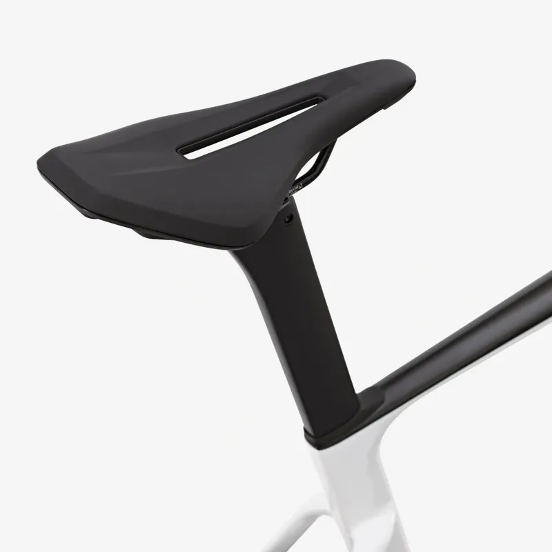Van Rysel RCR-R Rival AXS Bike Large in White-7
