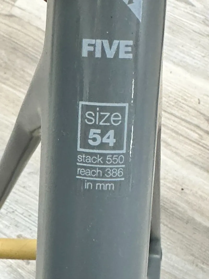 BMC Roadmachine FRS V1 Carbon Frameset 54 in Metallic Grey-4