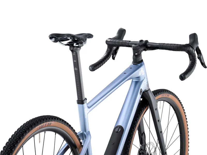 BMC URS ONE Gravel Bike M in Metallic Blue/White/Black-4