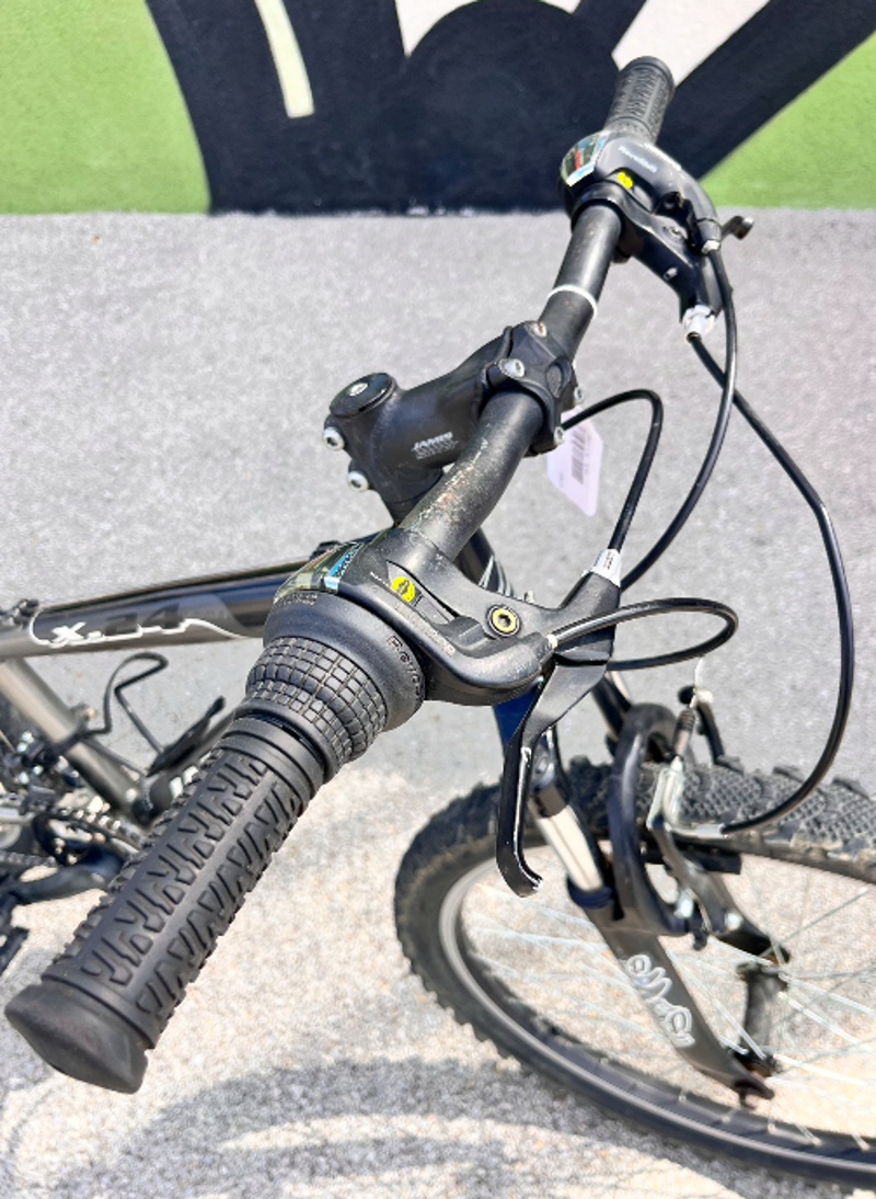 Jamis X 24 - Black-3