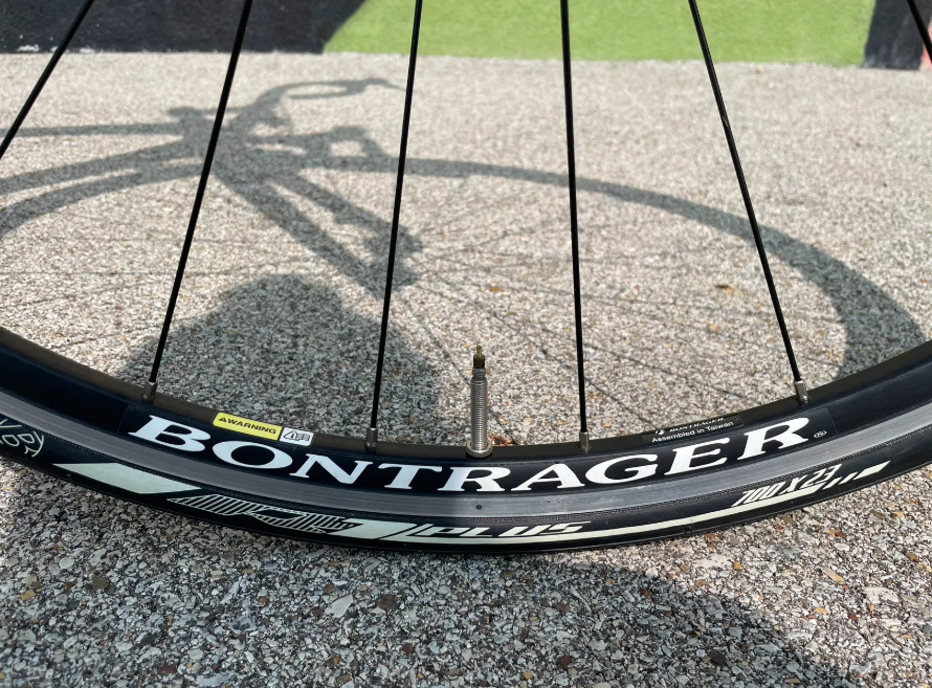 Trek presenta la nuova bici da corsa MADONE Gen 8 - Ferretti Bike Shop