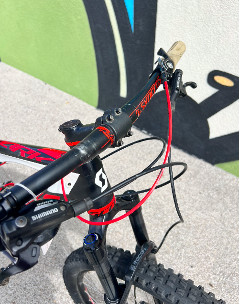 Scott Spark Red/White Carbon Mountain Bike-6