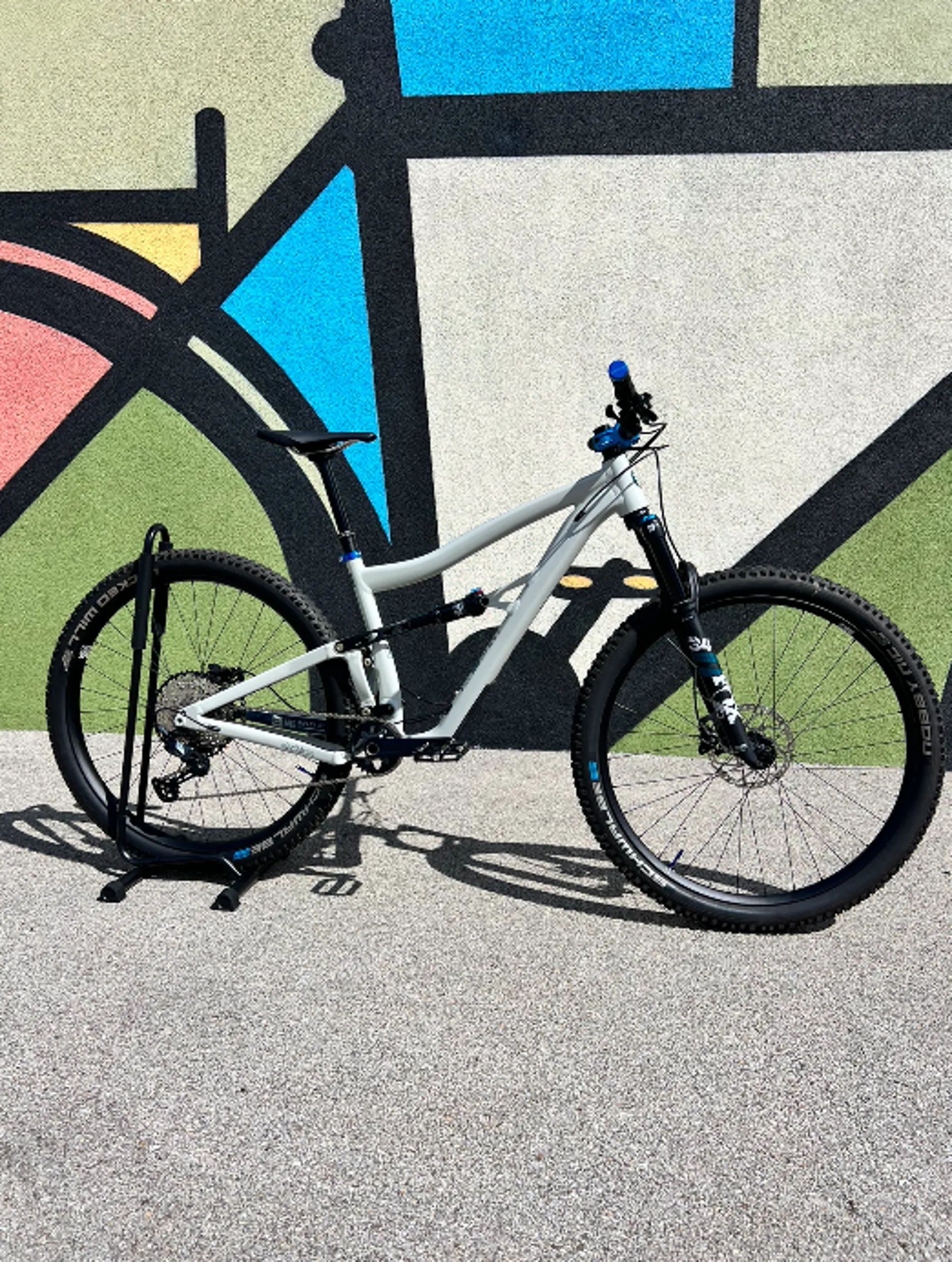 Hybrid Bikes Ibis Bike Dealer Near Me Ibis DV9 XT
