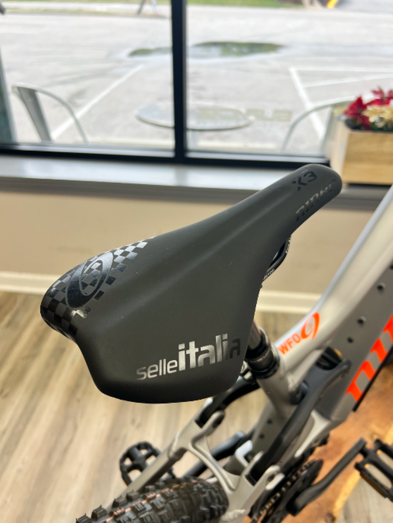 2023 Niner WFO e9-3-Star - Small - Demo Bike-4