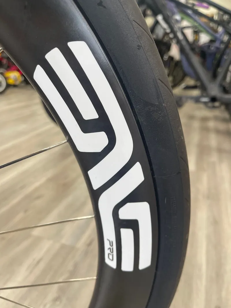 Enve Fray Pro RED Road Bike 50cm in Black/Red-3