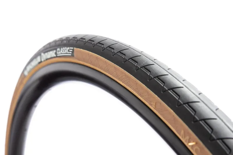 Michelin Dynamic Classic Tire - 700 X 25 Clincher Wire Black/ Tan Black/Tan 700 x 25-1