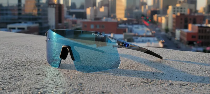 Tifosi Moab XC Sunglasses in Crystal Smoke-4