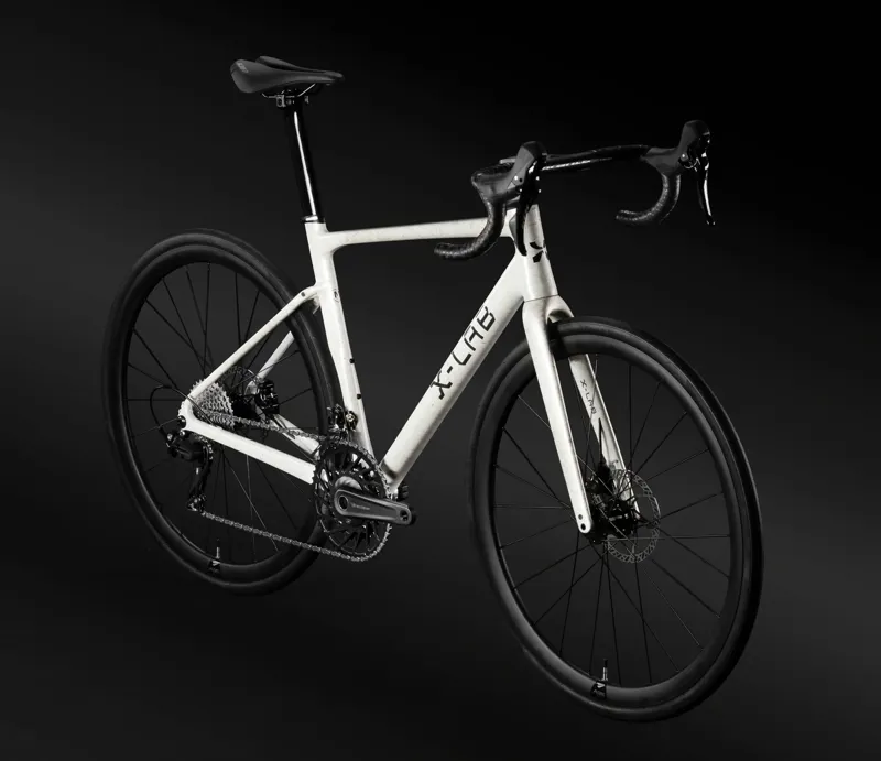 X-Lab RS5 Wavebreaker Road Bike Large in White-3
