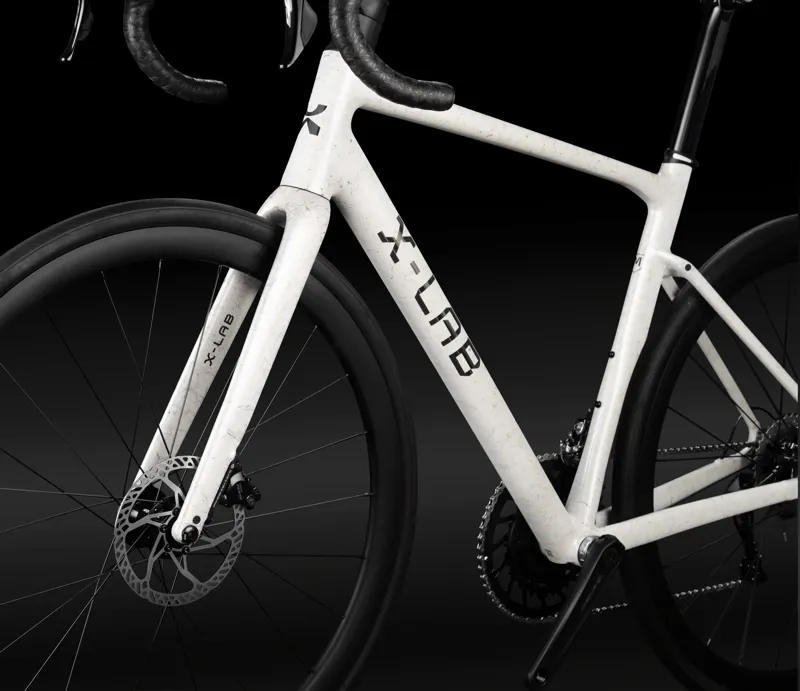 X-Lab RS5 Wavebreaker Road Bike Large in White-5
