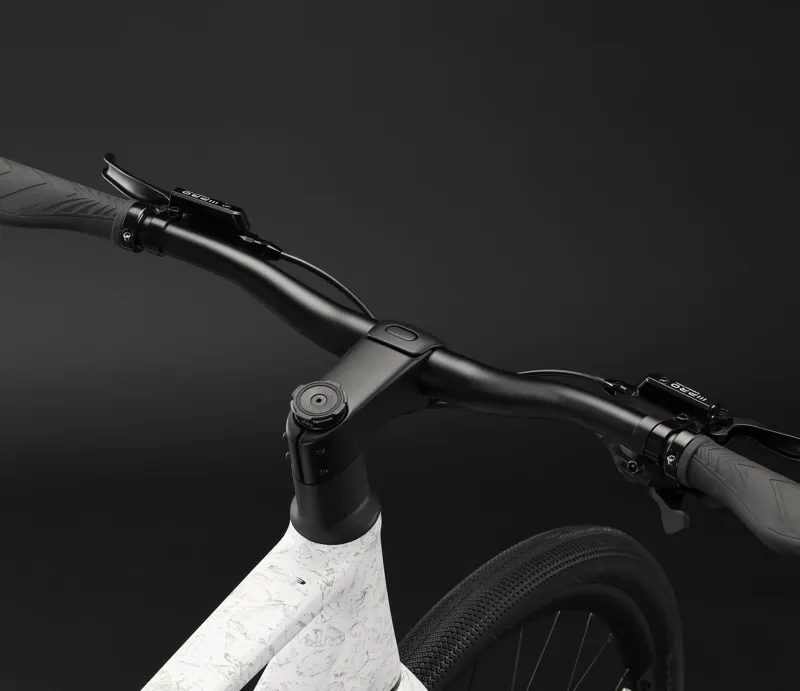 X-Lab SP3 Fitness Bike Lg in Frostbite-4