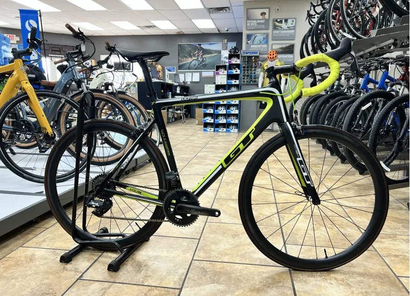 GT Ultra 58cm Blk/V.Grn Force AXS