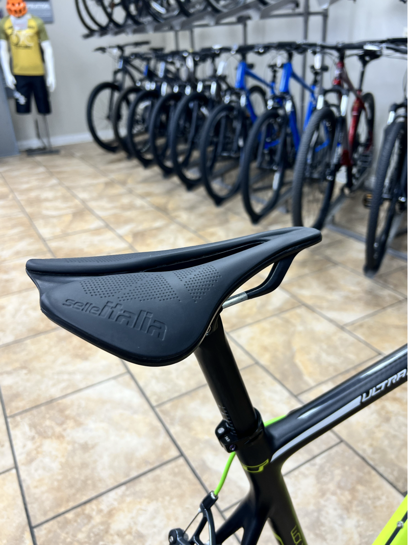 GT Ultra 58cm Blk/V.Grn Force AXS-5