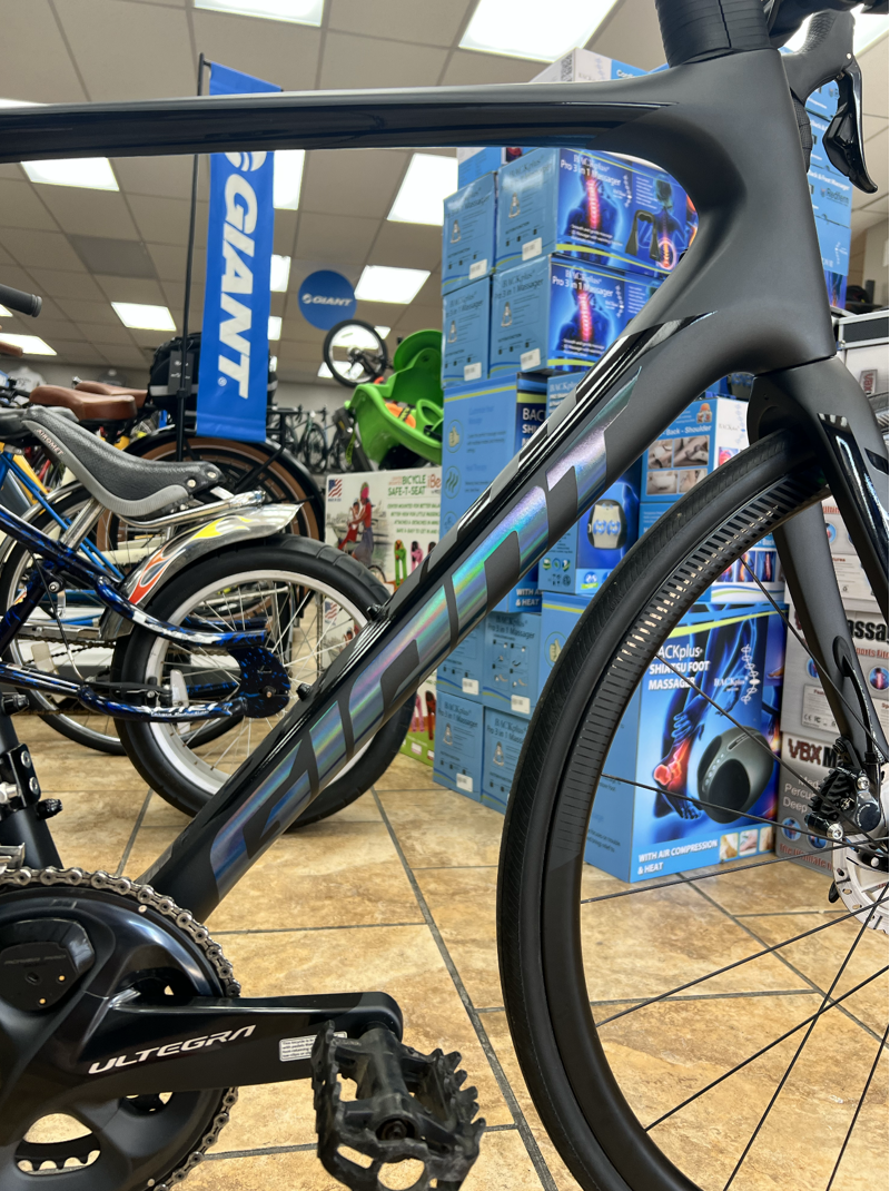 Giant Defy Advanced Pro O DI2 - ML / Black  -4