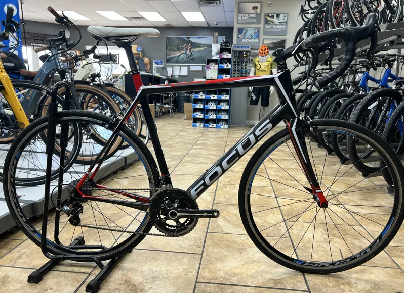 Focus Cayo XL Blk/Red