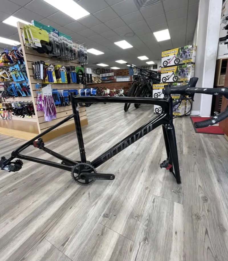 2023 Specialized Tarmac SL6 Frameset with Drivetrain-54cm