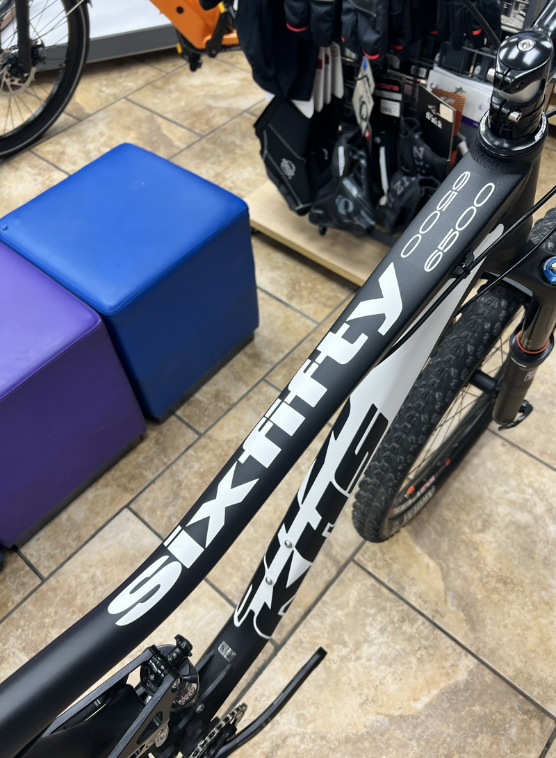 KHS 650 6500 XL Blk/Wht-4