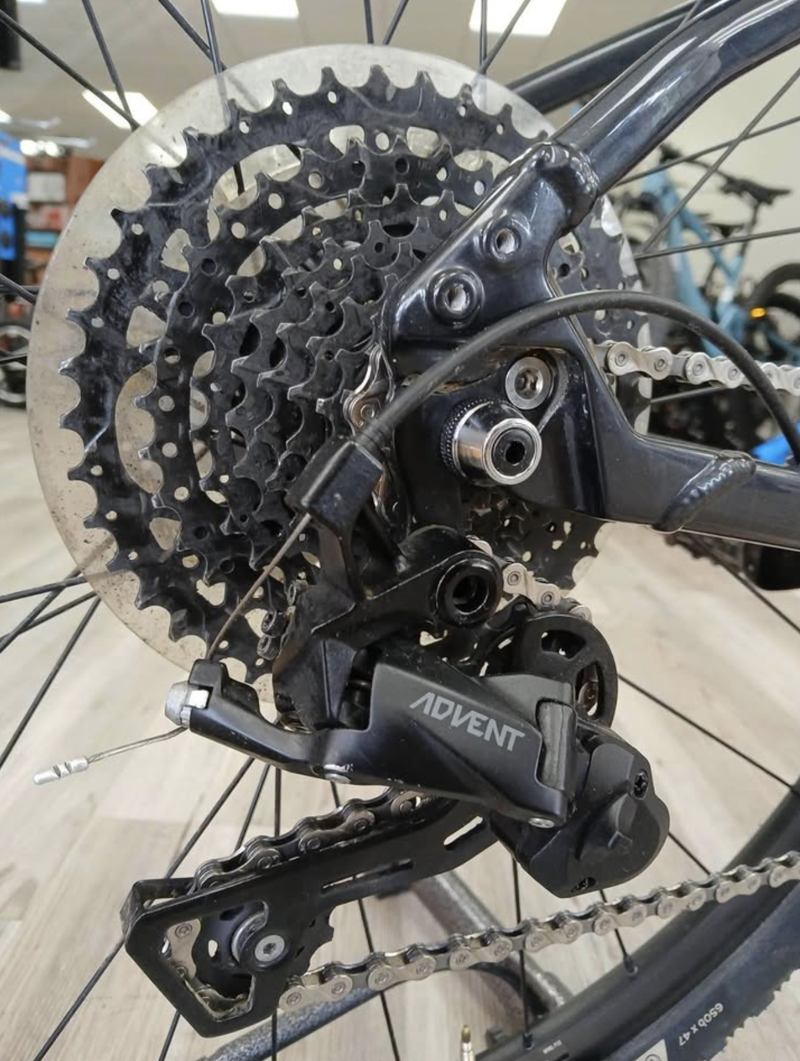 Salsa Journeyer Gravel Bike - 53cm-1