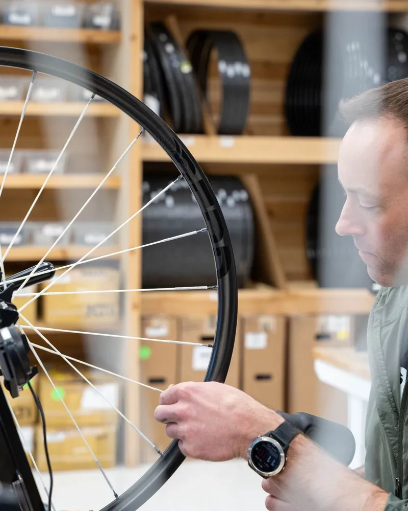 Berd HAWK30 Gold Carbon Wheel 29 inch 15x110 Front/12x148 Rear MS in White-3