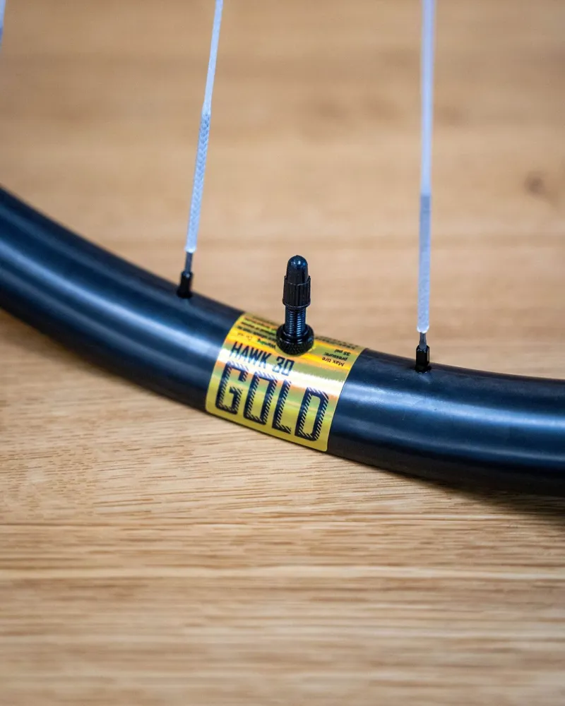 Berd HAWK30 Gold Carbon Wheel 29 inch 15x110 Front/12x148 Rear MS in White-7