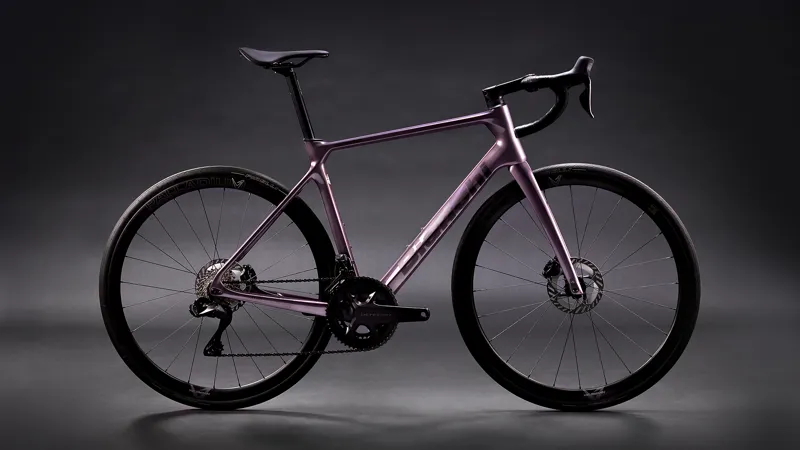 Bianchi Infinito Ultegra Di2 12SP Road Bike 53cm in 2M