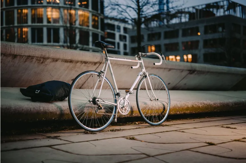 Continental Ultra Sport III Clincher Performance E25 Tire 700x28 Black-2