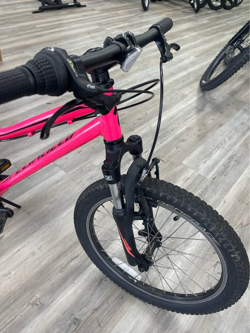 Pre-Owned Specialized Hot Rock 20 in Pink-2