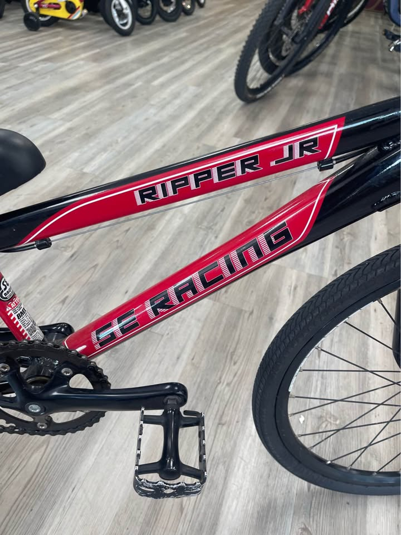 SE Racing BMX Bike in Black/Red-1